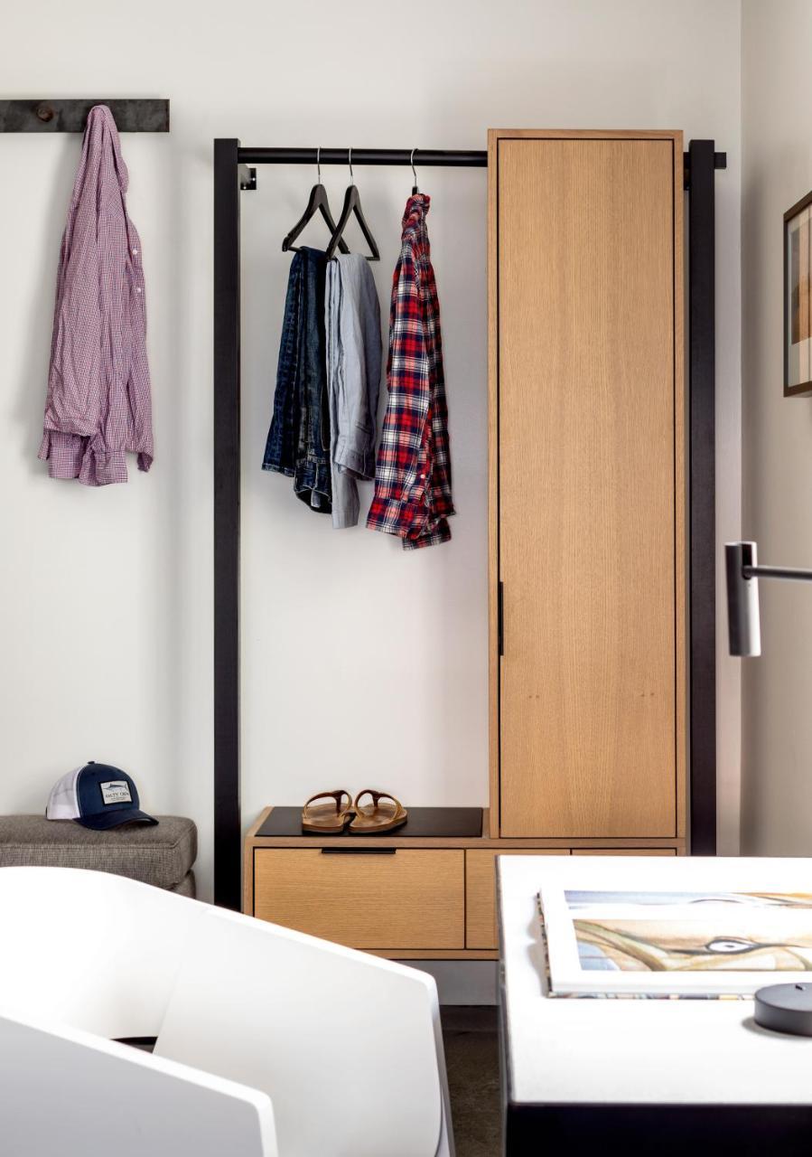 Bluebird Spa City Motor Lodge Saratoga Springs Bagian luar foto